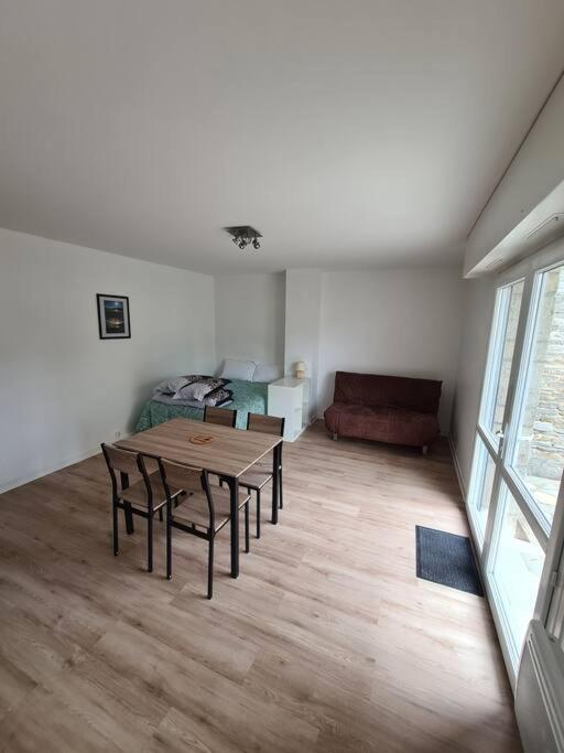 50M De La Plage: Studio Au Coeur Du Centre ! Saint-Cast-le-Guildo Exterior foto